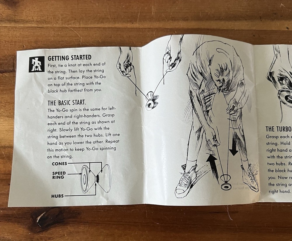 1988 Milton Bradley Yo Go Rubber Yo-Yo Two Strings & Instructions