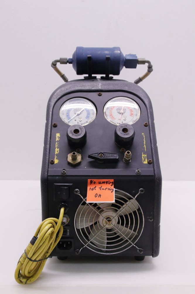 MAC Tools AC500 Refrigerant Recovery / Recycling Unit