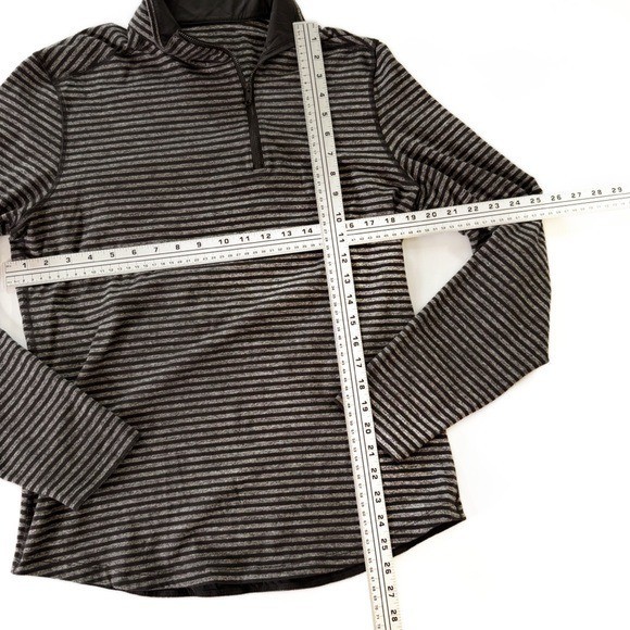 Lululemon Pullover Men’s Medium Black Gray Striped Studio 1/2 Zip Shirt