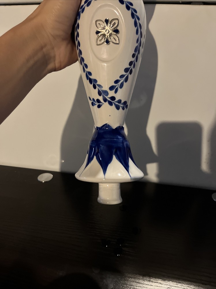 Empty Clase Azul Reposado Tequila - 750ml