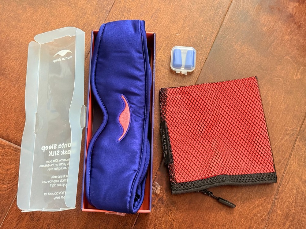 MANTA Premium Silk SLEEP MASK Blackout Light Blocking For Deeper Sleep-Open Box