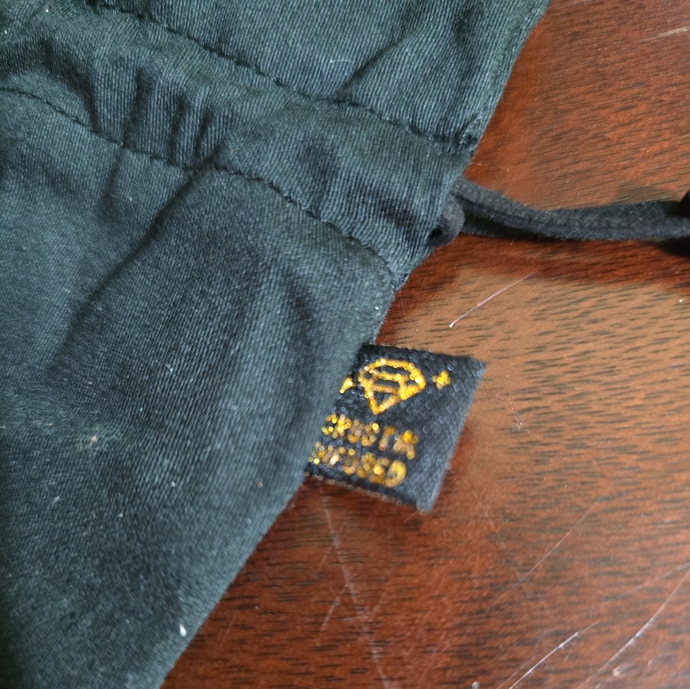 Small Drawstring Tarot Card Pouch, Plus 12 × 12 Card Cloths