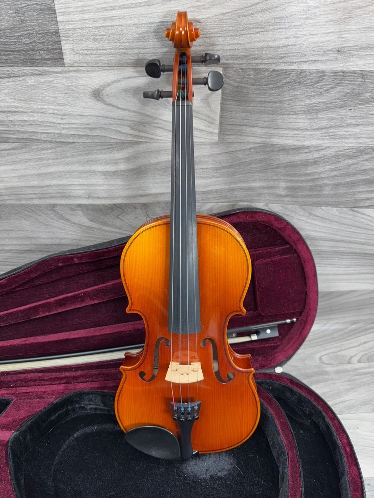 ISOLDE MODEL E105 4/4 VIOLIN WITH BRASS BELL MUSIC CASE 2015