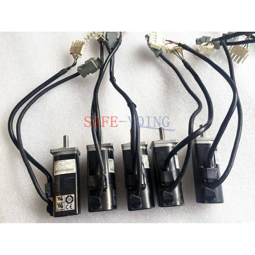 ONE Used Omron R7M-A10030 Servo Motor