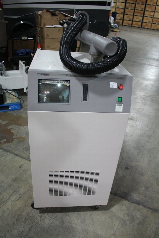 Thermonics T-2500SE Precision Temperature Forcing Testing Test System