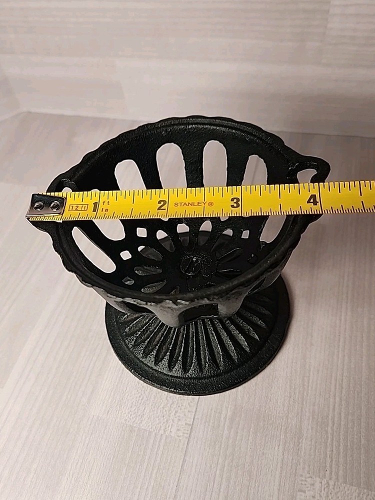 Vintage Cast Iron Yarn/String Holder, BOTTOM HALF ONLY