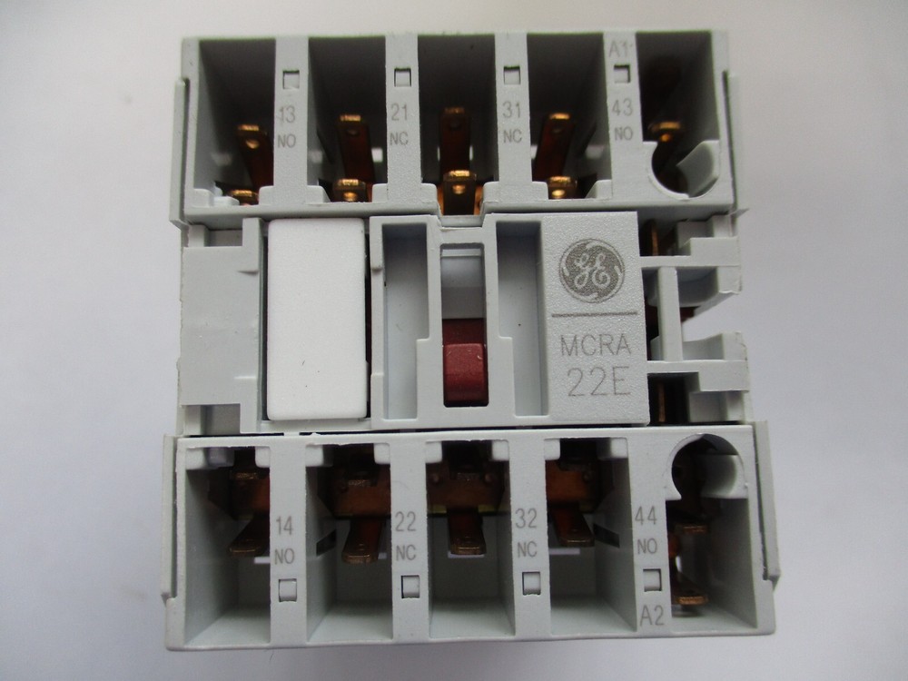 GE MCRA022AFJ, AUXILIARY RELAY REF 100073, MOD1 SYTLE 1