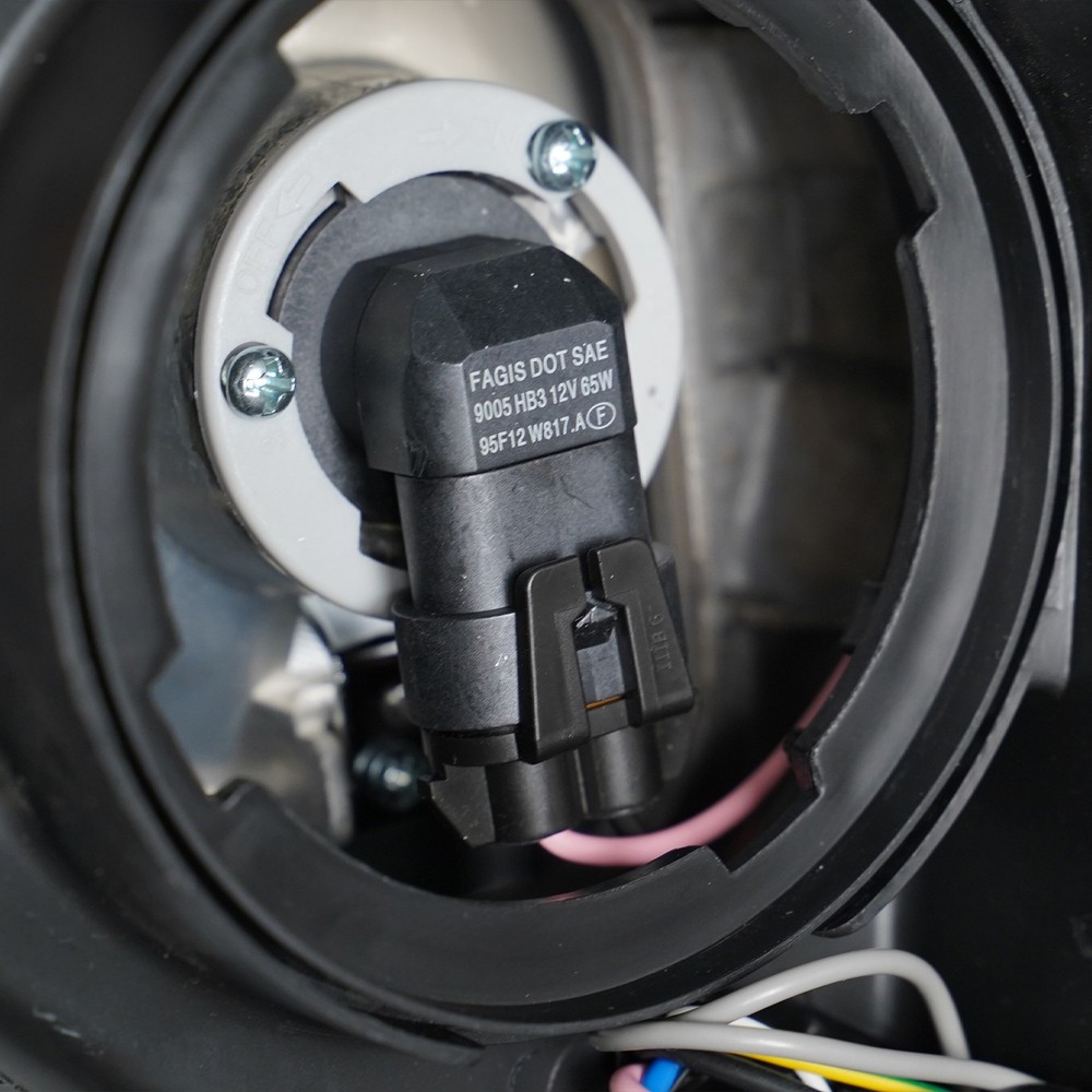 Halogen Headlight Headlamp Light For 2013-2016 Buick Encore Driver Side Left LH