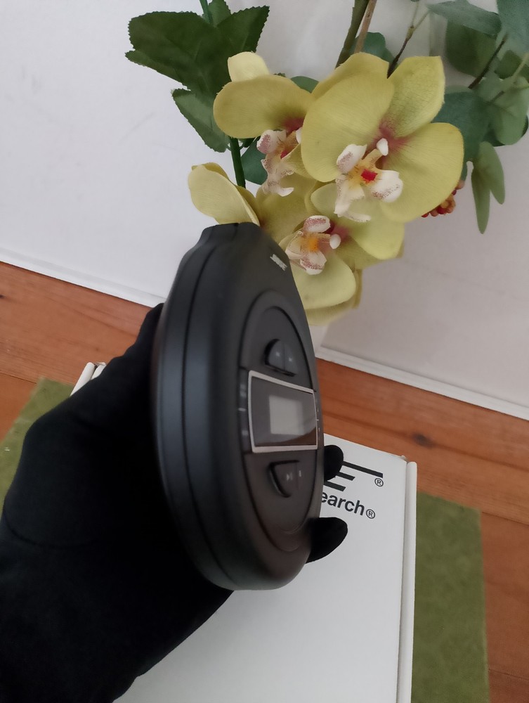 Bose PM-1 Portable CD Player Personal Discman Anti-Skip. Tested Working