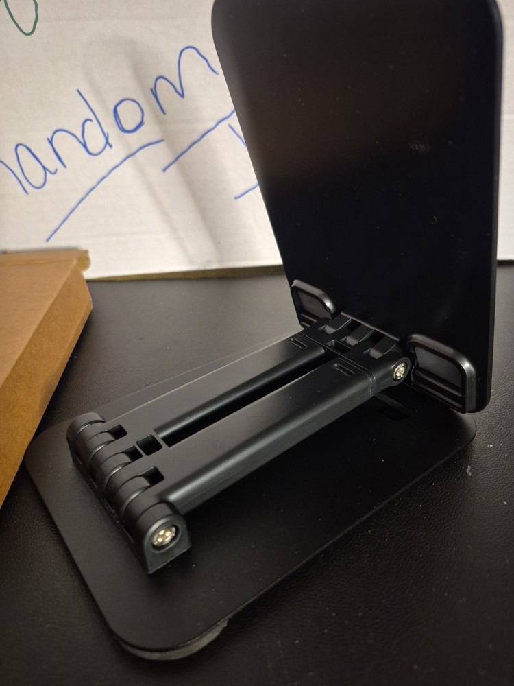 Lisen Desktop Tablet Holder Black Model #2E56