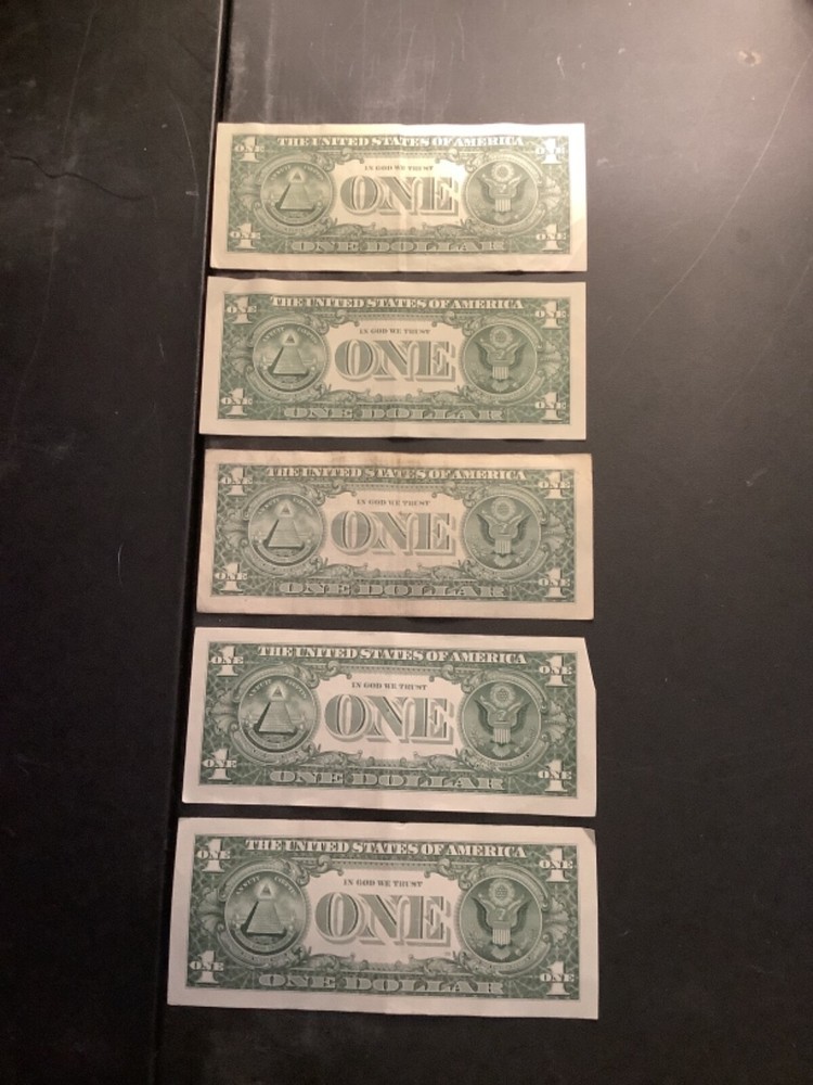 (5) One Dollar Bill Star Notes S/N’s In Description *045