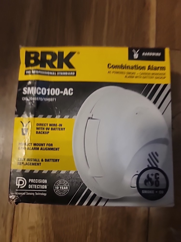 First Alert BRK SC9120B White Carbon Monoxide Detector