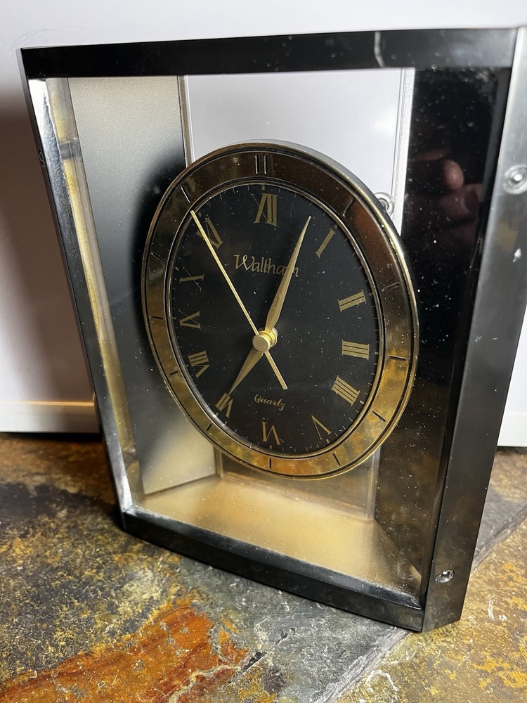 Waltham Quartz Mantel Clock 8x7 Working Well.