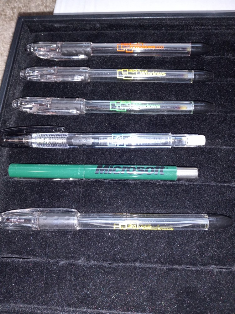 12 Windows, Dell , Microsoft And Other Collectable Computer Pens