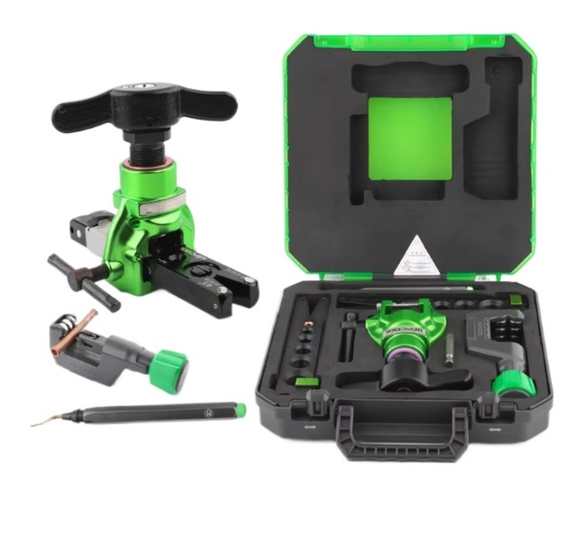 Dual-Function Flashlight and Pipe Expander EF-2MK Pipe Expander Hole Enlarger