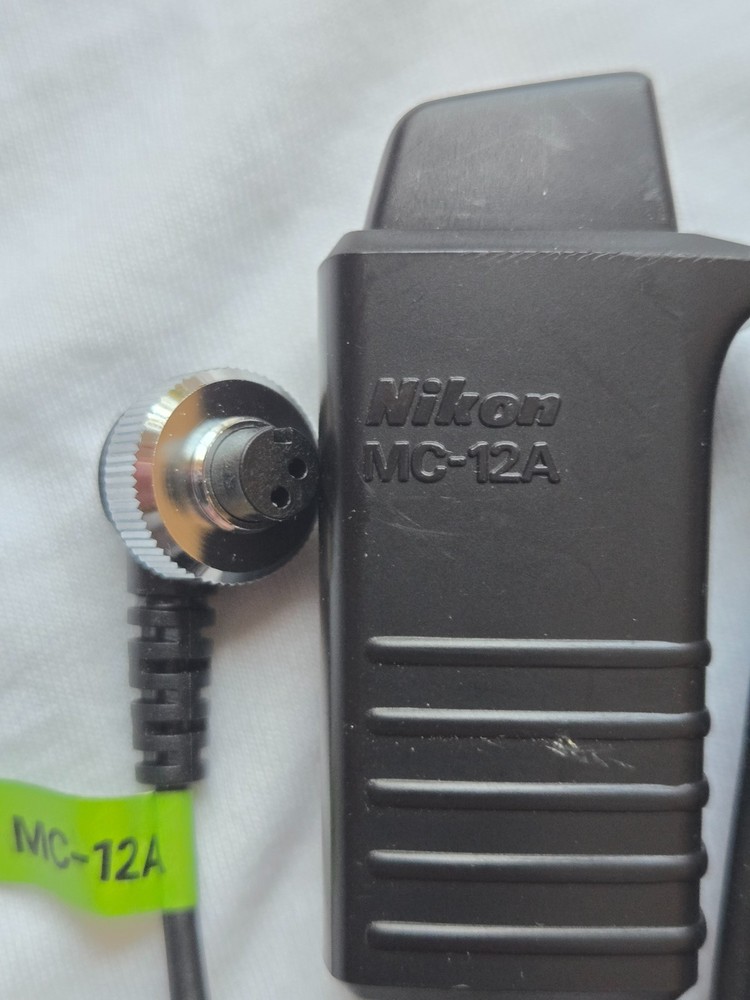 Original Nikon MC-12A Remote Shutter Release Cable in Excellent Condition