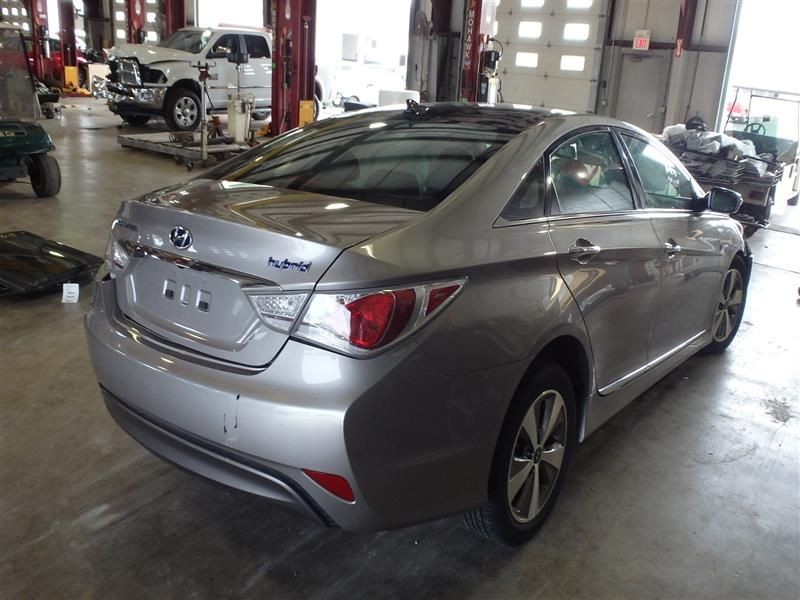 Hyundai Sonata 2011-2012 Transmission Control Module 461503D110 6791