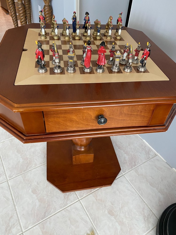 Bishop Cherry Game, Chess , End Table