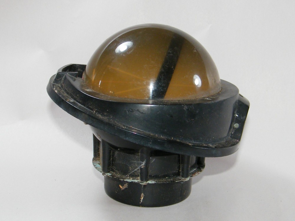 VINTAGE GEMINI SHIP COMPASS WITH HOOD AND BASE