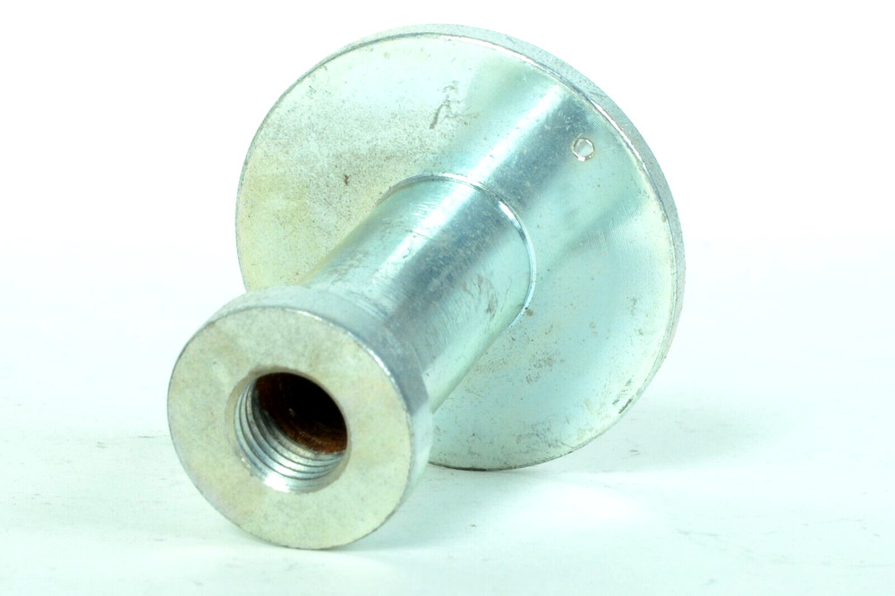 Clarke 56381532 Short Stabilizer Stud Focus II 28 Nilfisk Advance SC1500