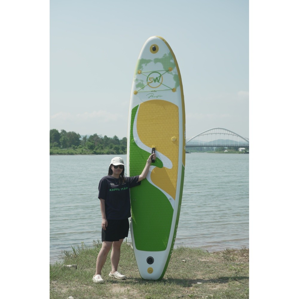 Inflatable Stand Up Paddle Board W Accessories