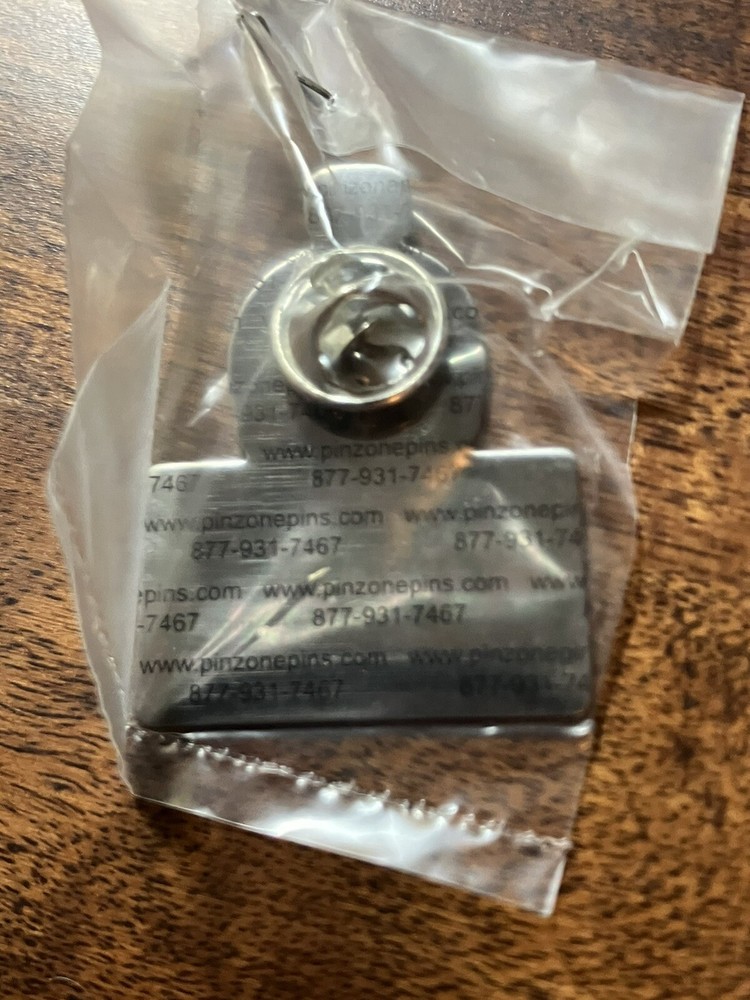 Crystal Head Vodka Pin