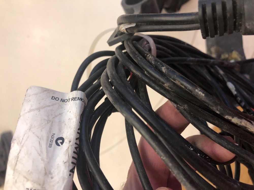 Garmin 140 Fish Finder Head Unit with Transducer