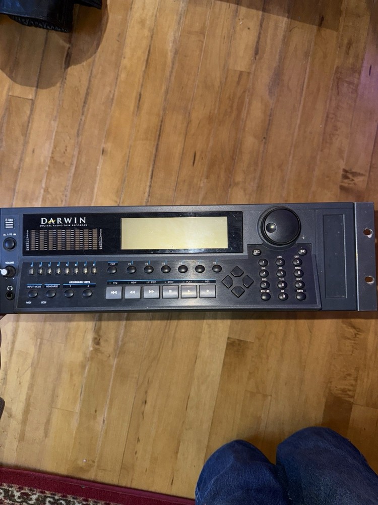 Emu Darwin 4001 Hard Disc Recorder - Tested Great Condition E-mu Rack Unit