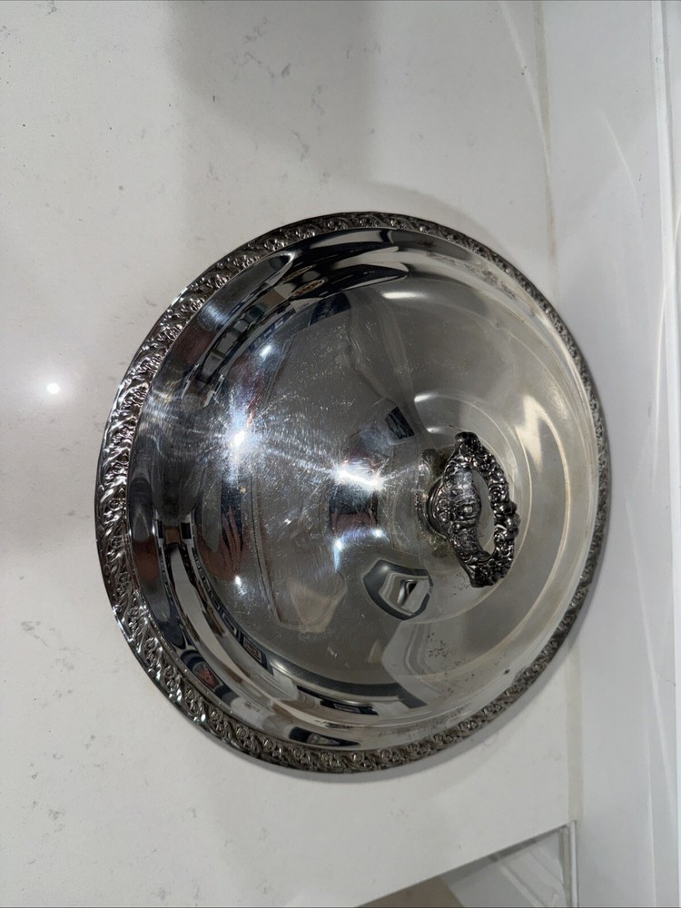 WM ROGERS & SON 2062 SPRING FLOWER SILVERPLATE DISH WITH COVER FOOTED 2 PCS