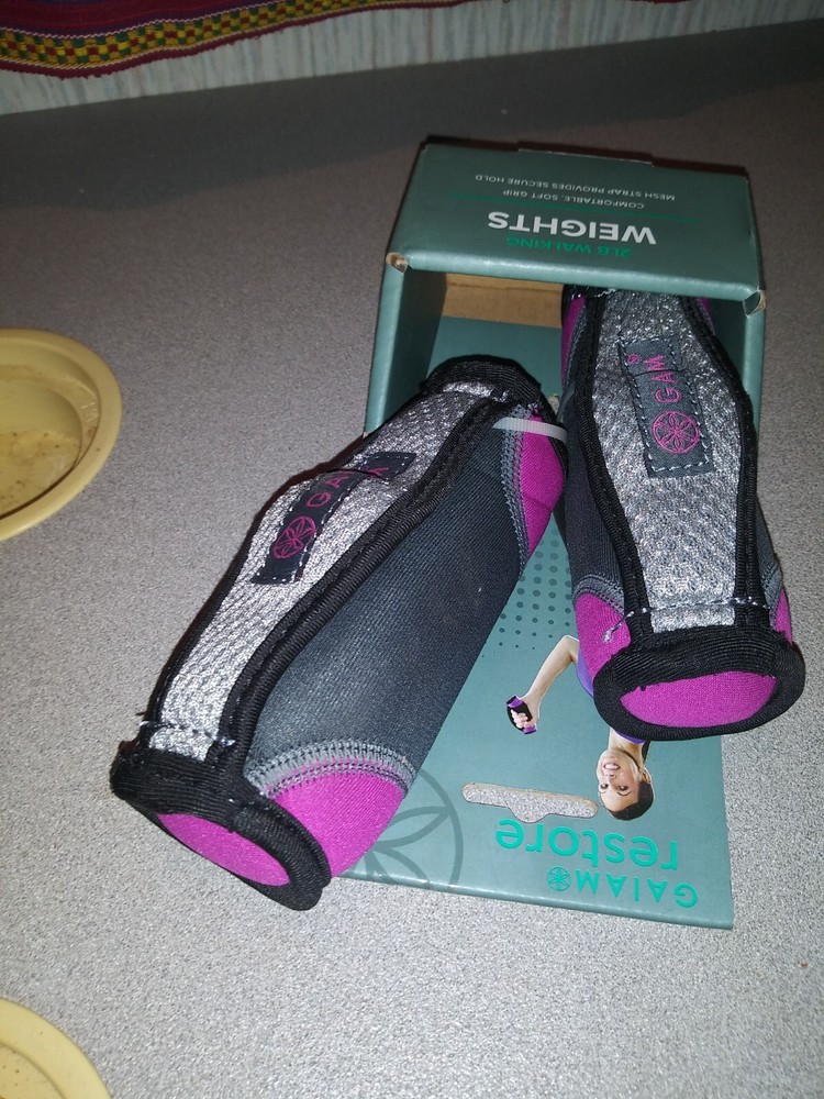 Gaiam Restore 2LB Comfortable Mesh Strap Walking Weights