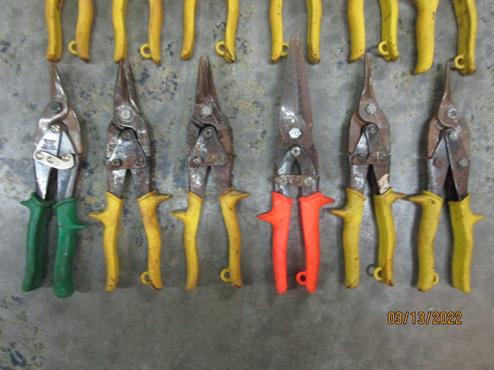 Lot of 12 Tin Snips Wiss