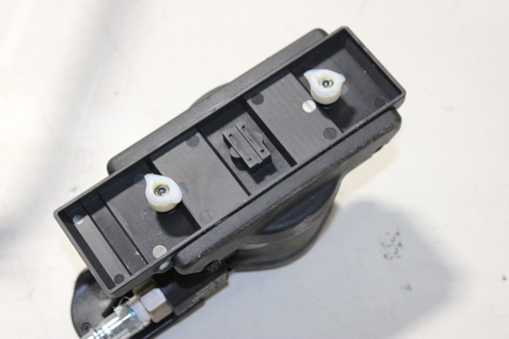 Dynabrade 57400 Dynaline I Board Sander