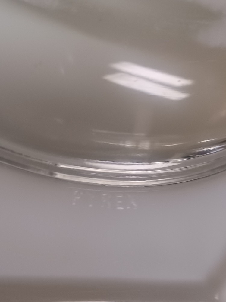 Pyrex Vintage Casserole 3pc Set with 1 lid