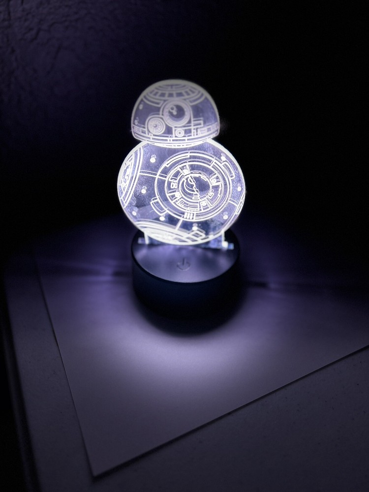 Custom laser engraved 3D Nightlight- Multiple Colors- Remote Control- BB8