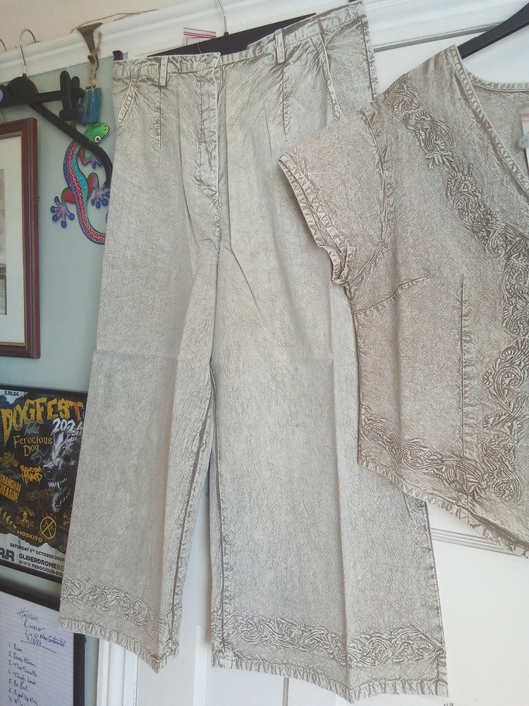 BNWT Stonewashed Trousers & Top With Embroidered Detailing Large Boho Hippy