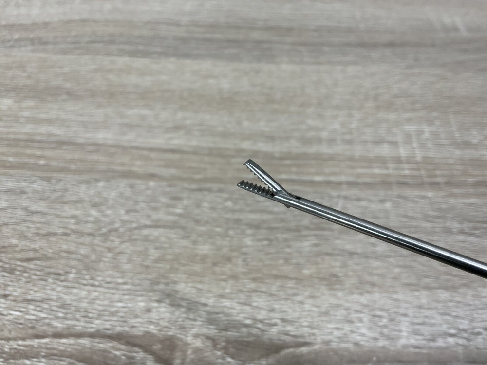 R. Wolf 8383.521 Laparoscopic 3mm Spring Handle Needle Holder