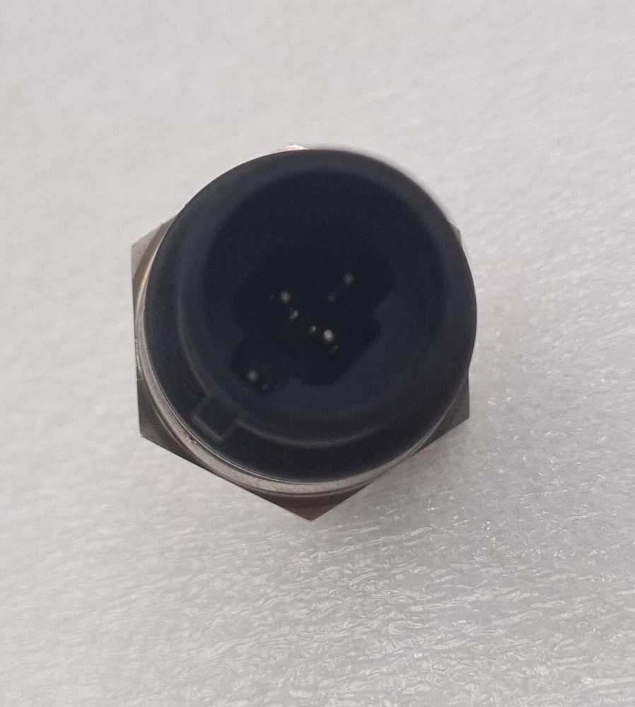 Honeywell MLH100PGB06A Heavy Duty Pressure Sensor