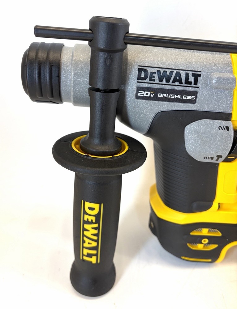 DeWalt Atomic 20V Max 5/8 in SDS Plus Rotary Hammer Brushless Tool Only DCH172B