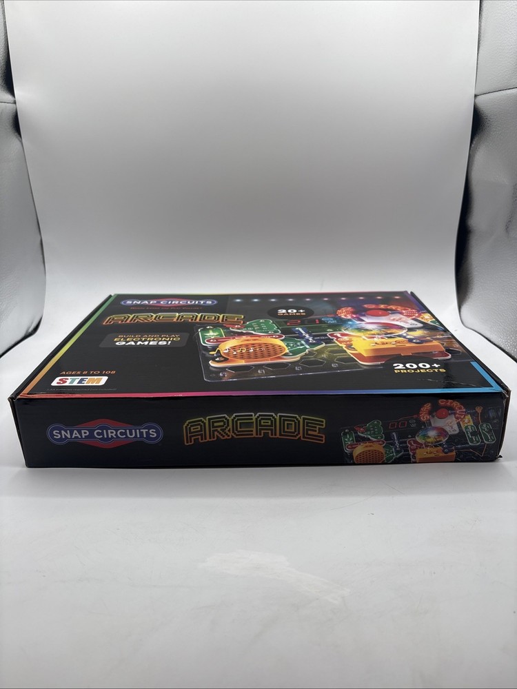 Elenco Snap Circuits Arcade 200+ Projects Programmable - NEW