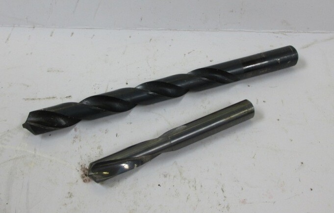 UNKNOWN BRAND DRILL BITS, 29/64" 6" LONG, 3/8" 3-1/2" LONG
