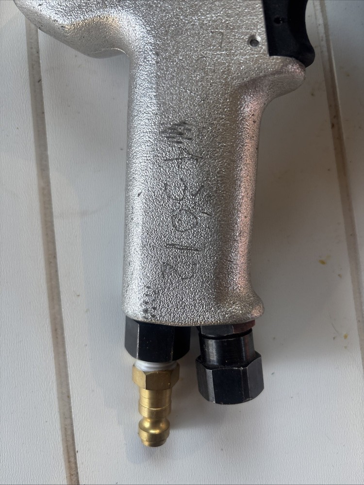 Dynabrade 50237 Air Disc Sander works as should