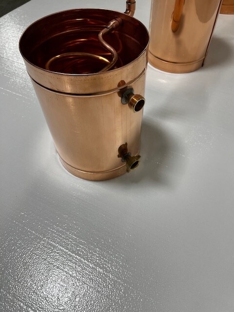 10 Gal Copper Still w/Thumper and Worm”The Perfect 10" W/StillzTeeshirt And Hat