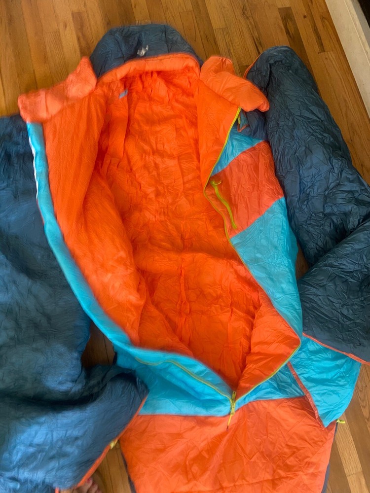 Ust Monarch Sleeping Bag with Temp Control and Carry Case Camping Regular Read