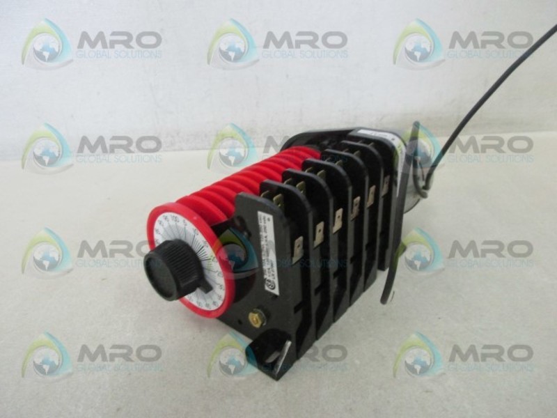 DANAHER CONTROLS TM6A6670102 TEMPERATURE CONTROLLER UNMP