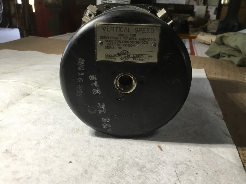 Beechcraft/Garwin Vertical Speed Indicator