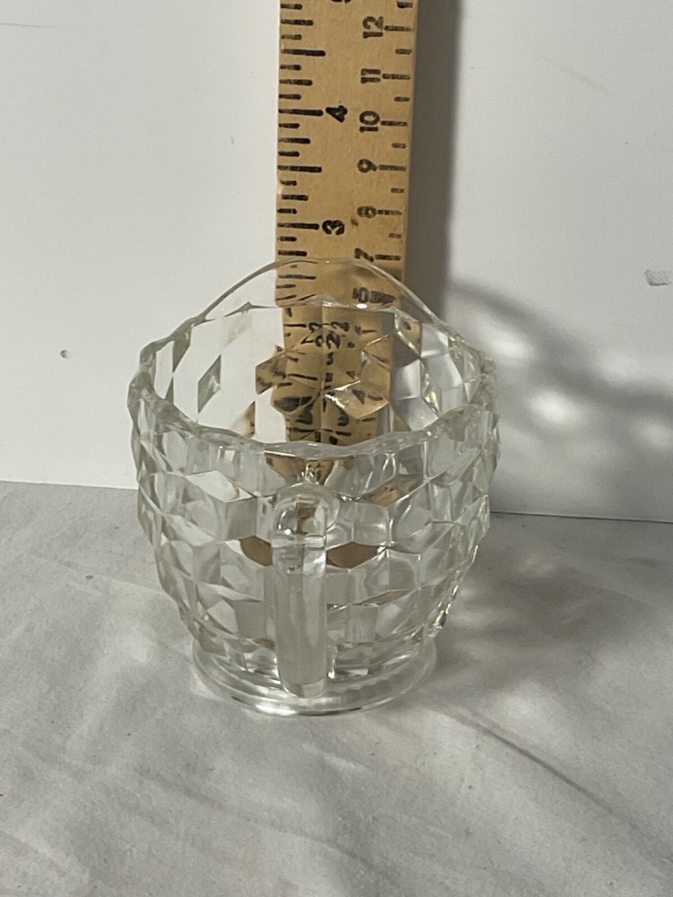 Cube design clear glass creamer