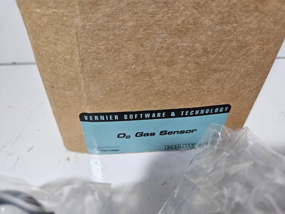 4 New Vernier Software & Technology O2-BTA Module O2 Gas Sensor O2-BTA in Box