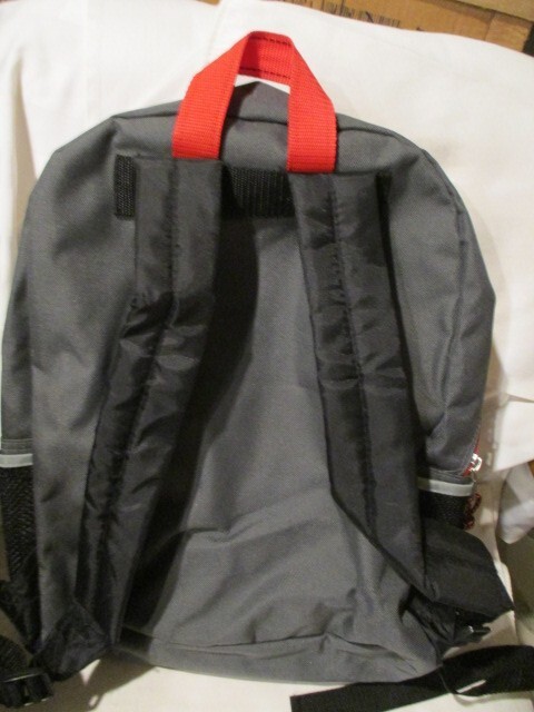 NORTHWEST TERRITORY Vint Backpack Mesh Side Pockets 2Front Pockets Zipper Close