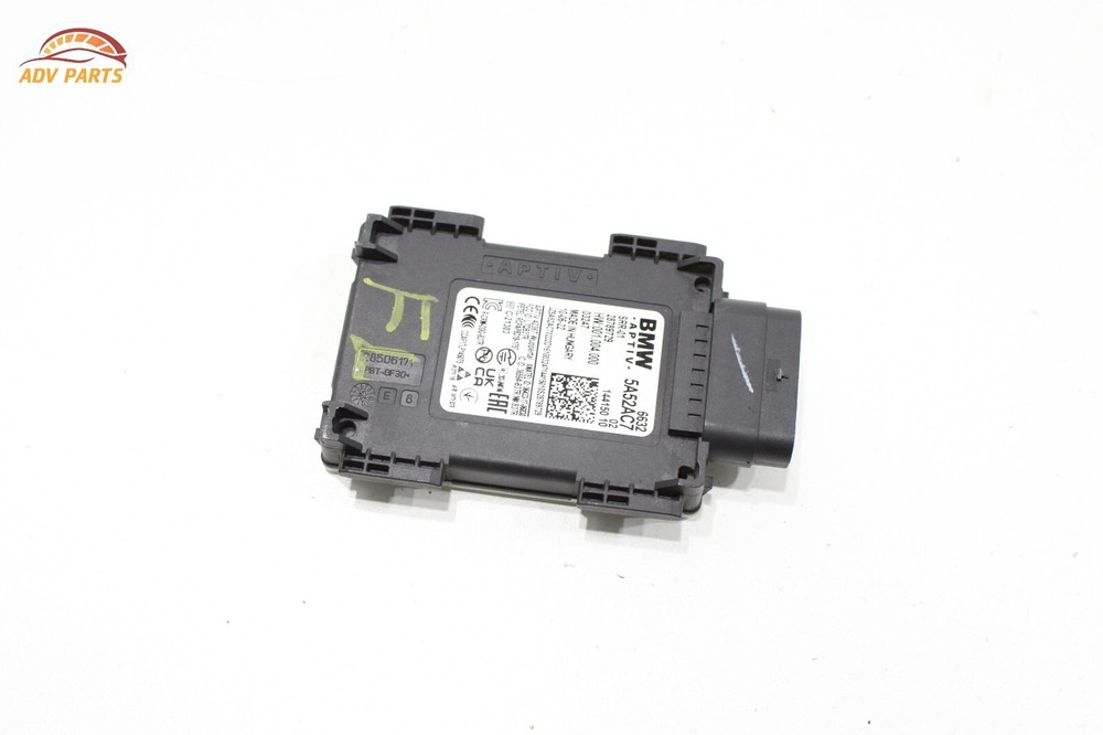 2019 - 2024 BMW X4 G02 FRONT LEFT SIDE BLIND SPOT RADAR SENSOR MODULE OEM