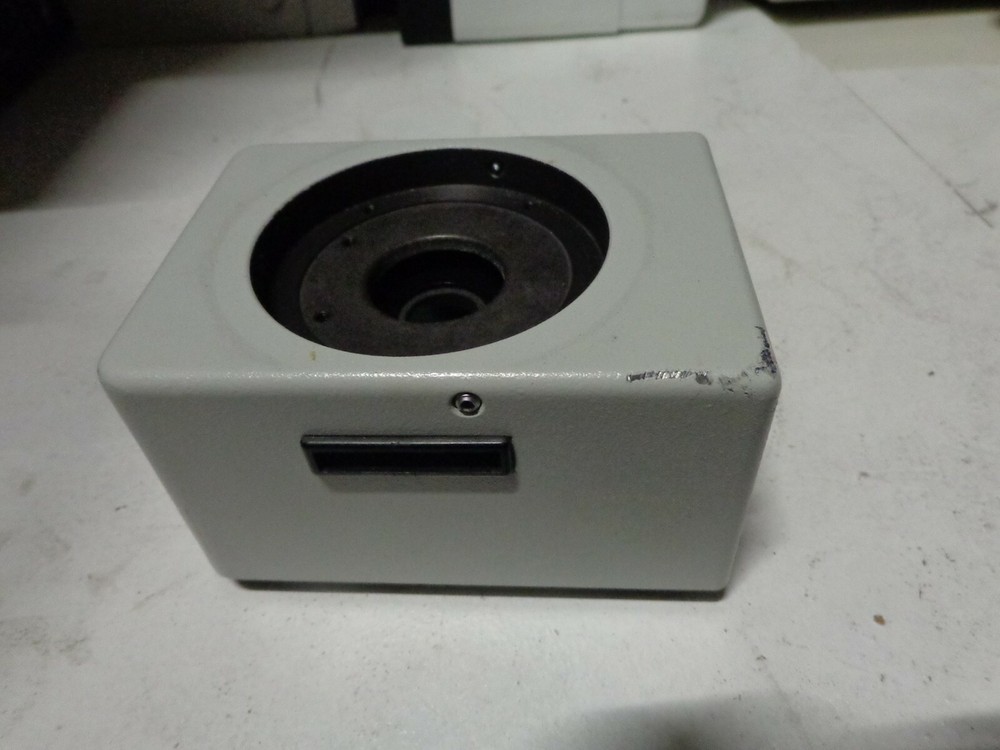 WENTWORTH Model MP-0900 LEITZ 563 345 BASE BLOCK MICROSCOPE VERTICAL ILLUMINATOR